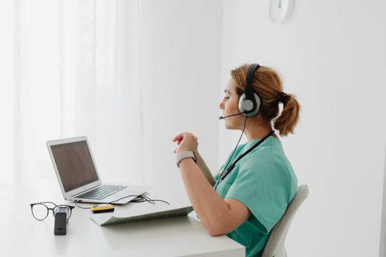 Healthcare provider conducting a virtual consultation with a patient for intermittent FMLA for anxiety